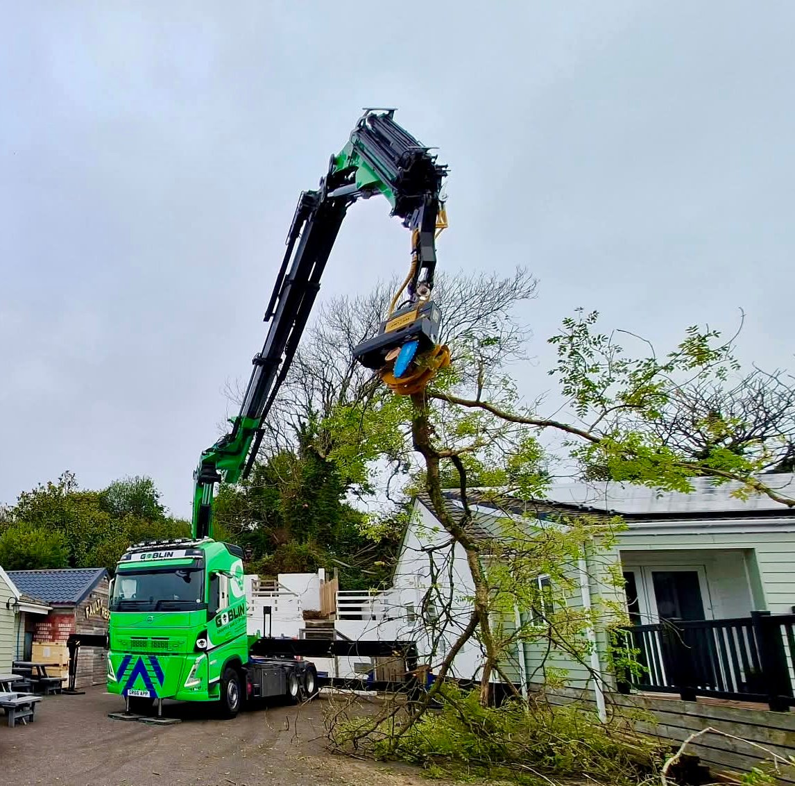 Grapple Saw Subcontractor, UK Wide — photo 2 of 10